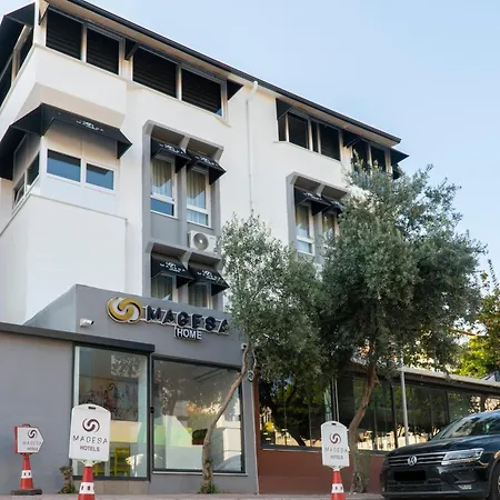 מלון דירות Magesa Homes 3*